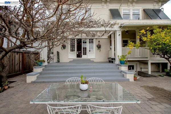 $2,195,000 | 2056 Santa Clara Avenue, Alameda, CA 94501