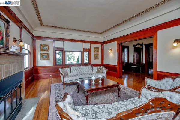 $2,195,000 | 2056 Santa Clara Avenue, Alameda, CA 94501