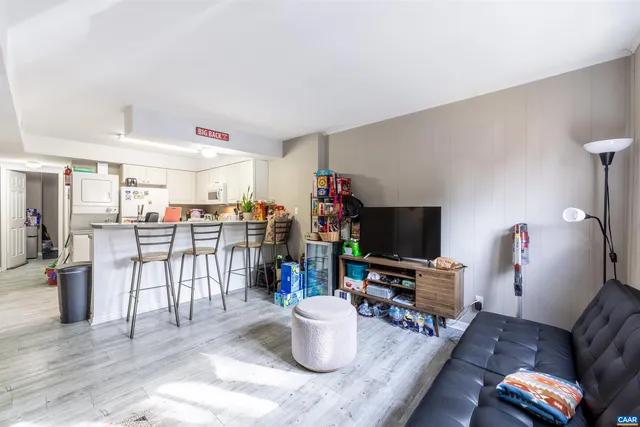 $313,800 | 2100 Jefferson Park Avenue, Unit 10, Charlottesville, VA 22903