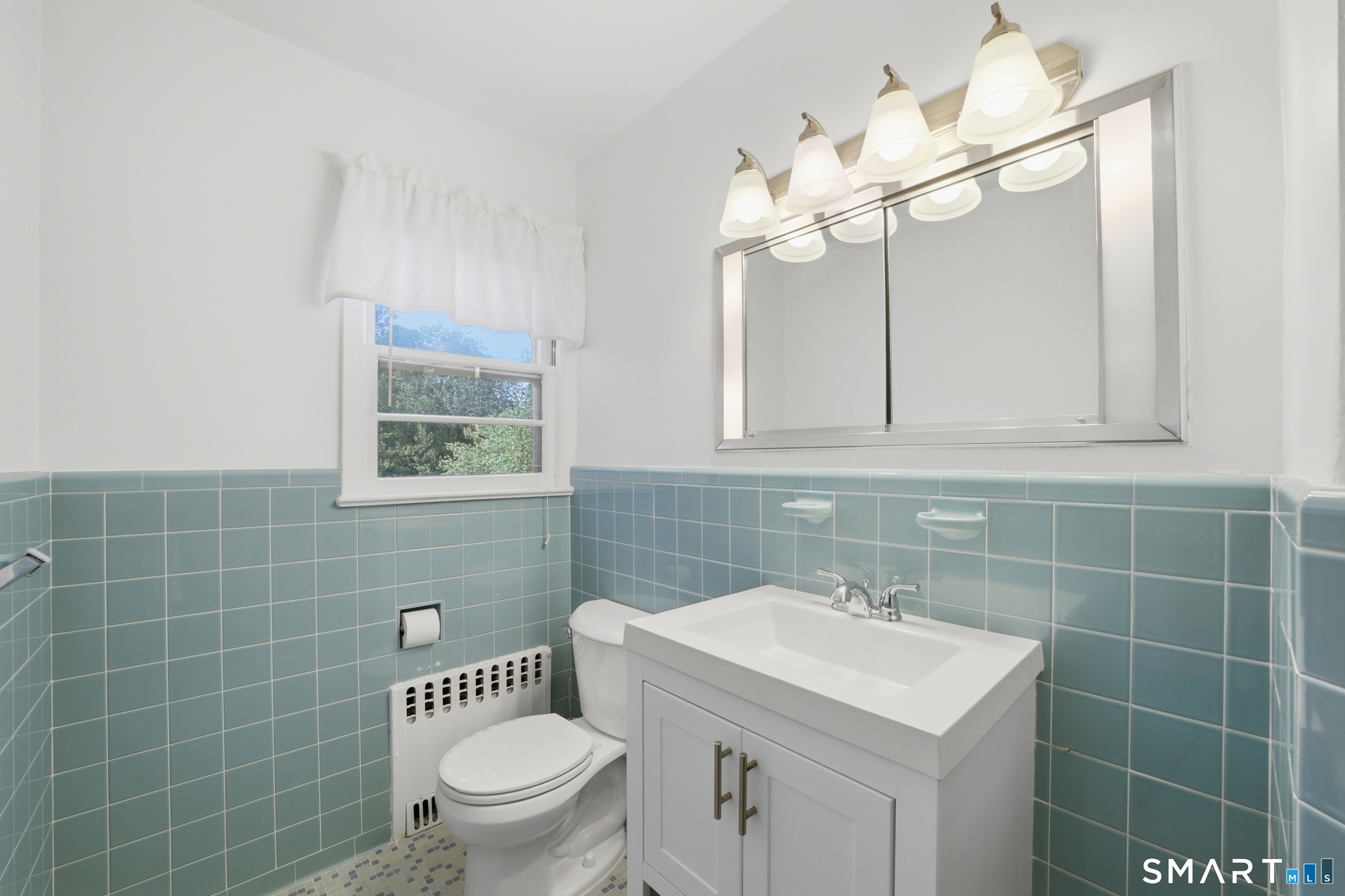 10 Joan Road Stamford, CT 06905 - Photo 17 of 33