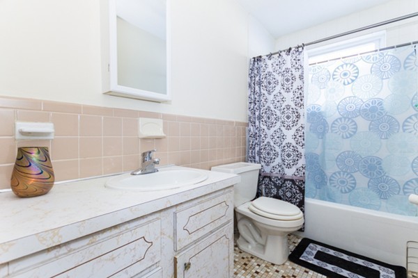 12 Walker Road, Unit 2 North Andover, MA 01845 - Photo 6 of 12