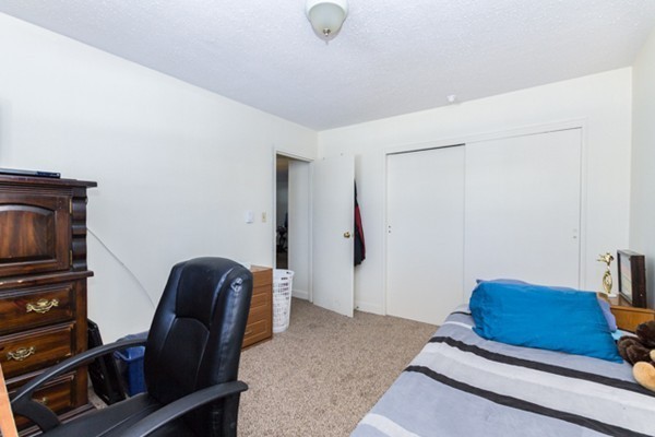 12 Walker Road, Unit 2 North Andover, MA 01845 - Photo 7 of 12