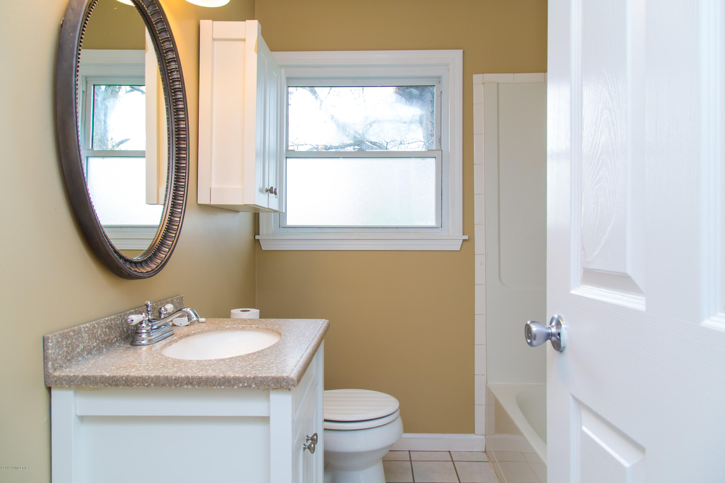 8200 Kerry Road Louisville, KY 40258 - Photo 26 of 31 8200_Kerry-26