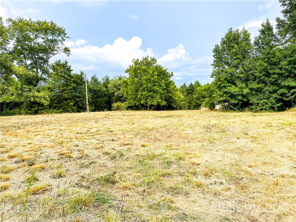 326 Hauss Road Lincolnton, NC 28092 - Photo 5 of 16 Gallery Image 5