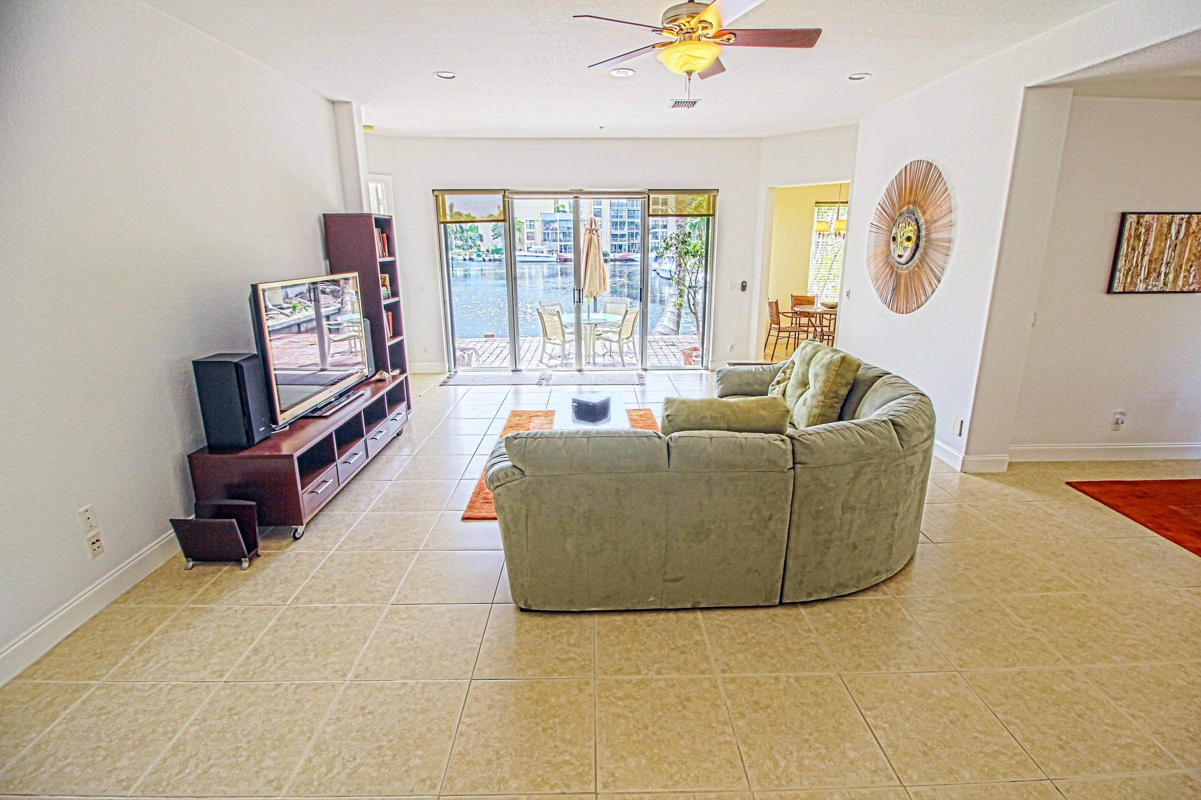 24 Royal Palm Way, Unit 1 Boca Raton, FL 33432 - Photo 5 of 47 4_AVCNWT_still_lr
