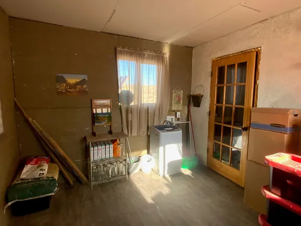 $525,000 | 19897 West Us Highway, Casper, WY 82604