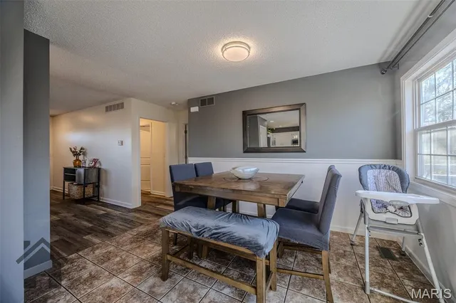 $289,900 | 19940 Simmons Road, Waynesville, MO 65583