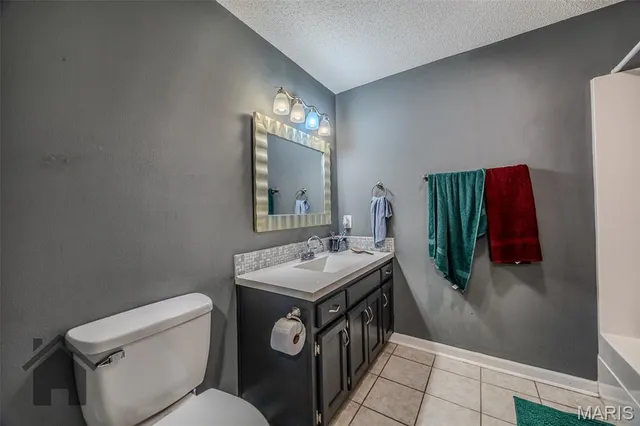 $289,900 | 19940 Simmons Road, Waynesville, MO 65583