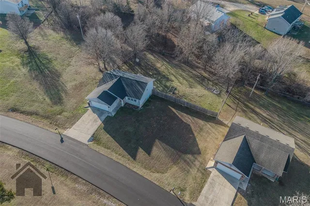 $289,900 | 19940 Simmons Road, Waynesville, MO 65583