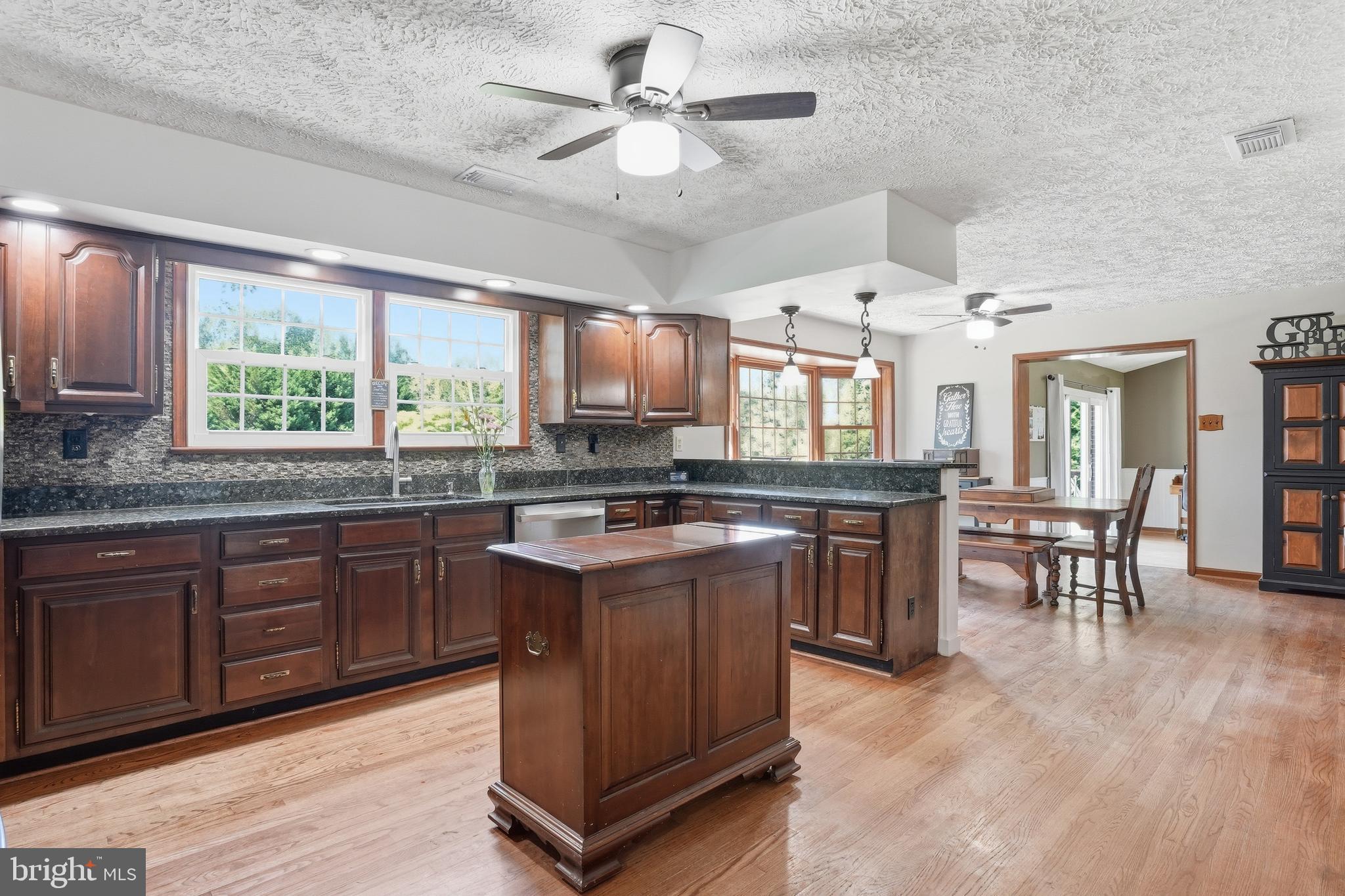 6118 Fishers Station Road Lothian, MD 20711 - Photo 10 of 62