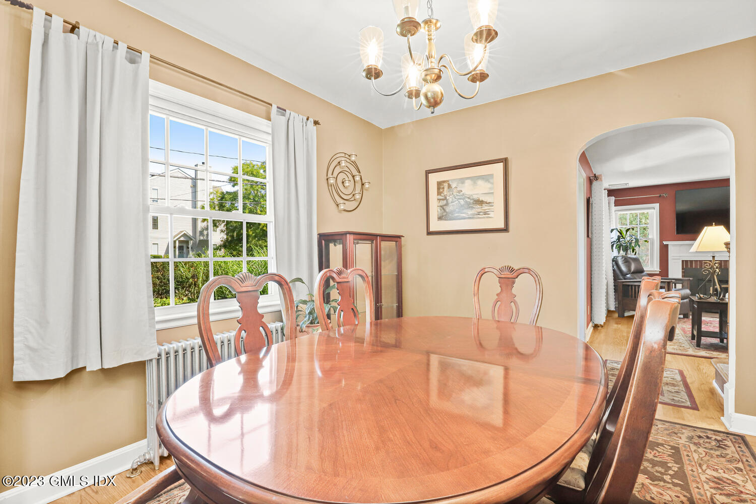 10 Minivale Road Stamford, CT 06907 - Photo 10 of 39 10 Minivale Rd Stamford CT-large-012-032