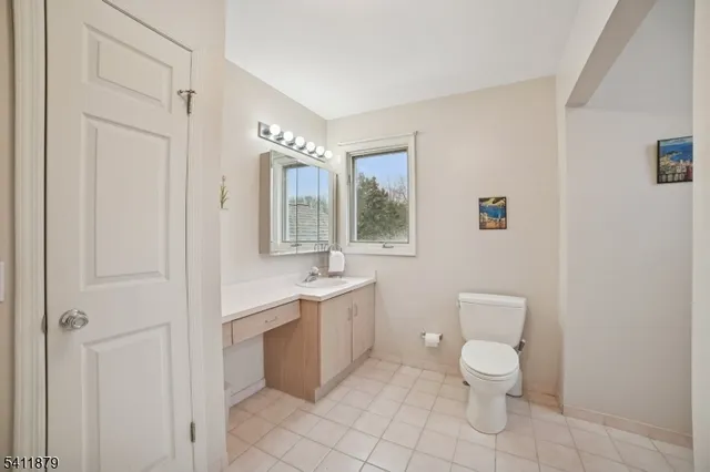 $579,000 | 69 Lapis Circle, West Orange, NJ 07052