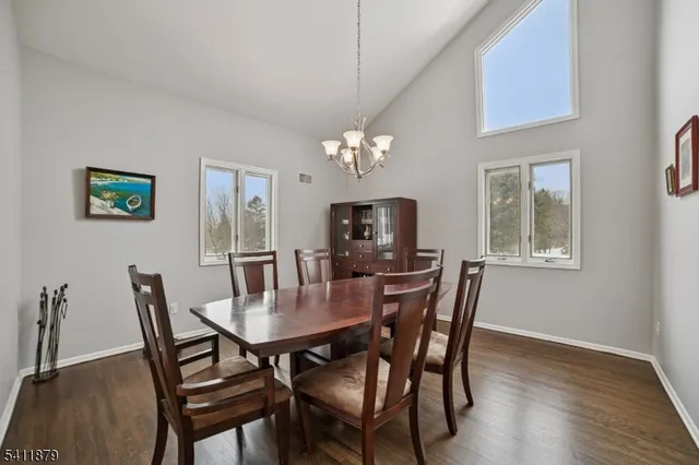 $579,000 | 69 Lapis Circle, West Orange, NJ 07052