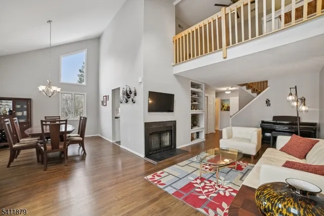 $579,000 | 69 Lapis Circle, West Orange, NJ 07052