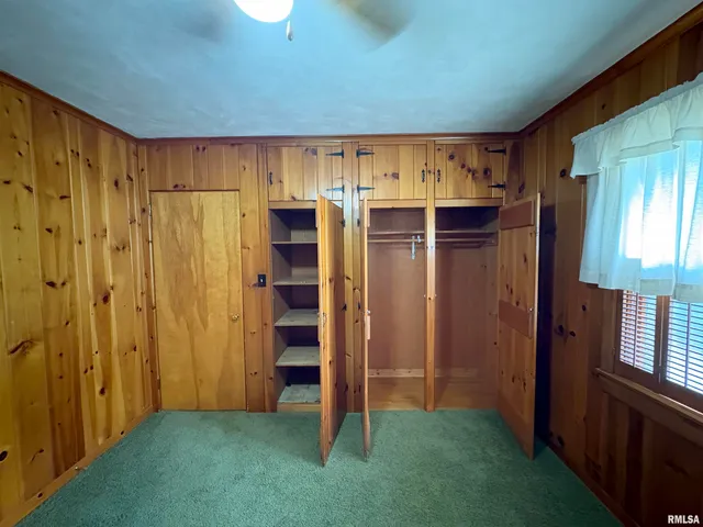 $199,900 | 502 West Crestwood Drive, Peoria, IL 61614