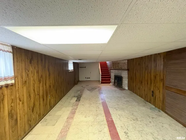 $199,900 | 502 West Crestwood Drive, Peoria, IL 61614