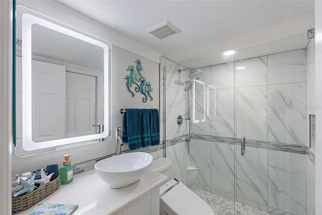 $985,000 | 380 Pinellas Bayway South, Unit E, Tierra Verde, FL 33715