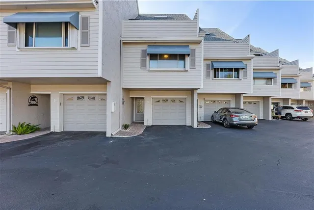 $985,000 | 380 Pinellas Bayway South, Unit E, Tierra Verde, FL 33715