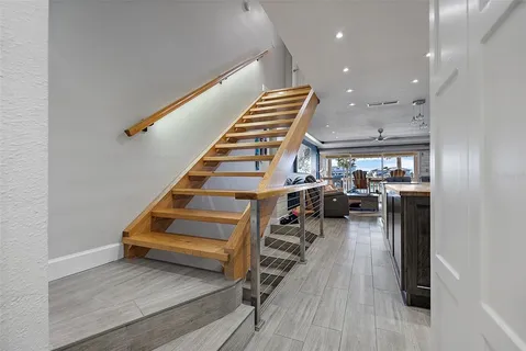 a view of entryway and hall