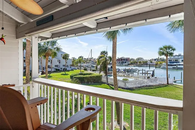 $985,000 | 380 Pinellas Bayway South, Unit E, Tierra Verde, FL 33715