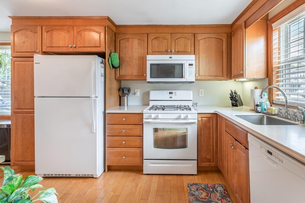 1197 Main Street Wakefield, MA 01880 - Photo 11 of 28