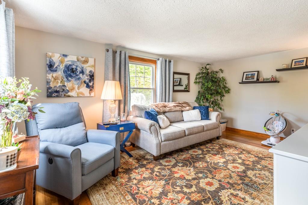 1197 Main Street Wakefield, MA 01880 - Photo 4 of 28