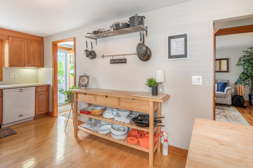 1197 Main Street Wakefield, MA 01880 - Photo 9 of 28