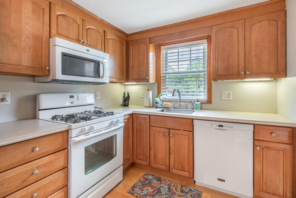 1197 Main Street Wakefield, MA 01880 - Photo 10 of 28