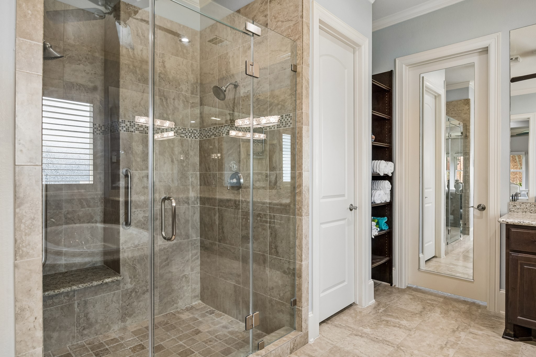 3914 Louvre Lane Houston, TX 77082 - Photo 22 of 31 a bathroom with a shower