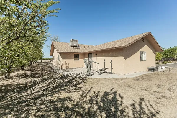 a view of a house with a outdoor space