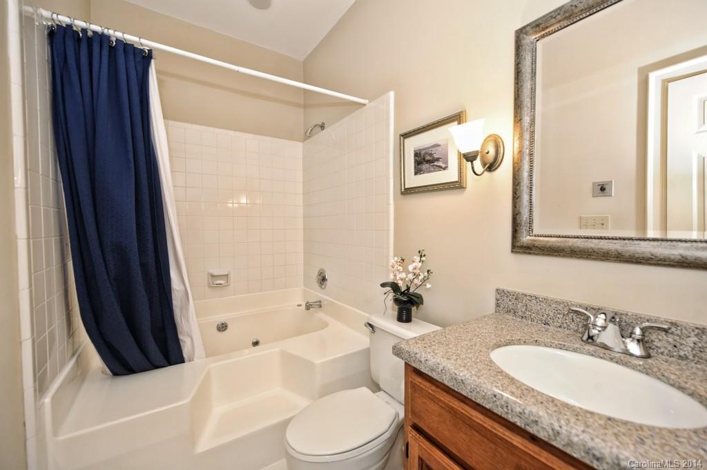 2825 Sharon View Road, Unit 2825 Charlotte, NC 28210 - Photo 13 of 24 Gallery Image 13
