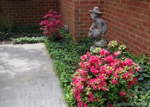 2825 Sharon View Road, Unit 2825 Charlotte, NC 28210 - Photo 24 of 24 Gallery Image 24