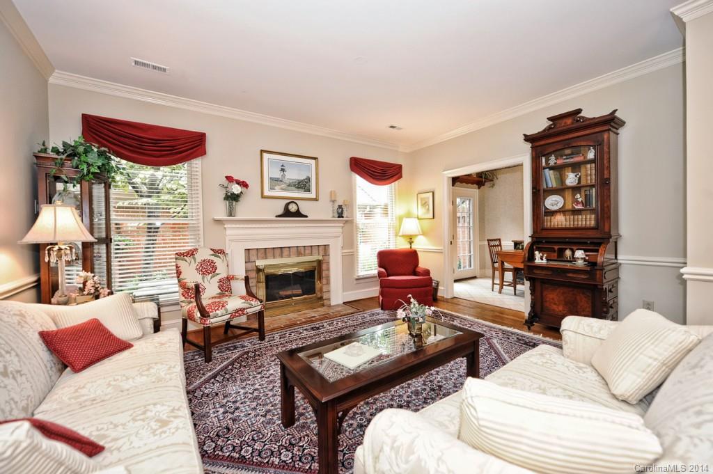 2825 Sharon View Road, Unit 2825 Charlotte, NC 28210 - Photo 6 of 24 Gallery Image 6