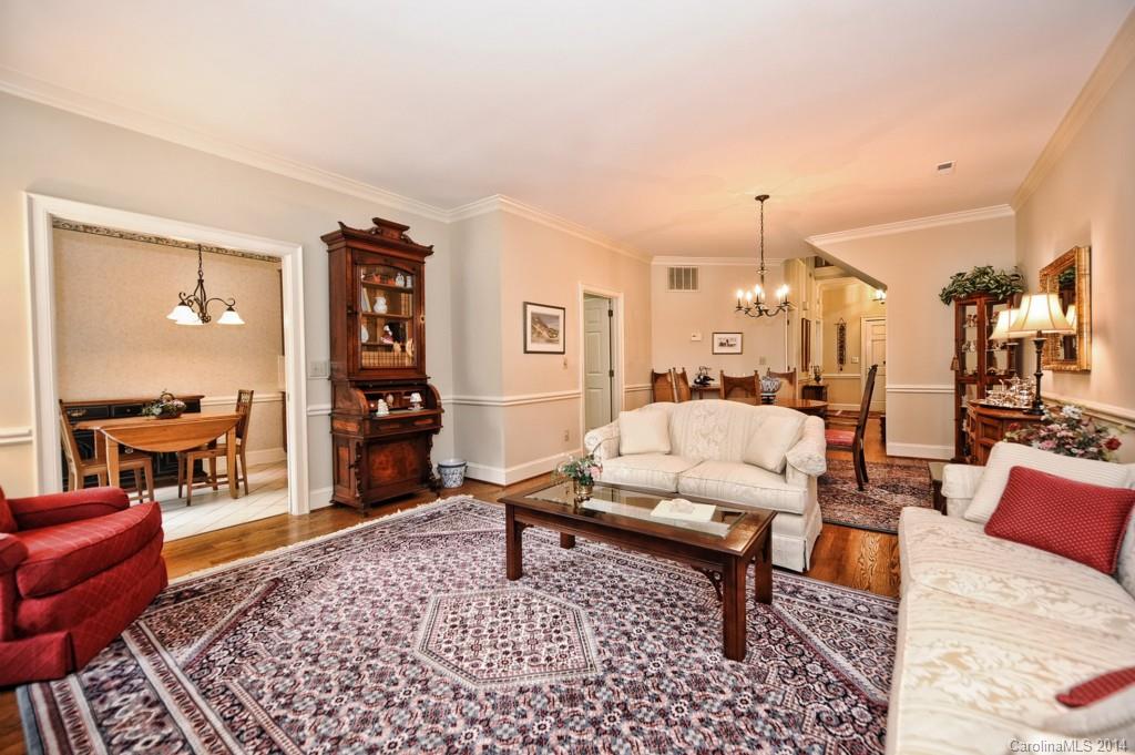 2825 Sharon View Road, Unit 2825 Charlotte, NC 28210 - Photo 7 of 24 Gallery Image 7