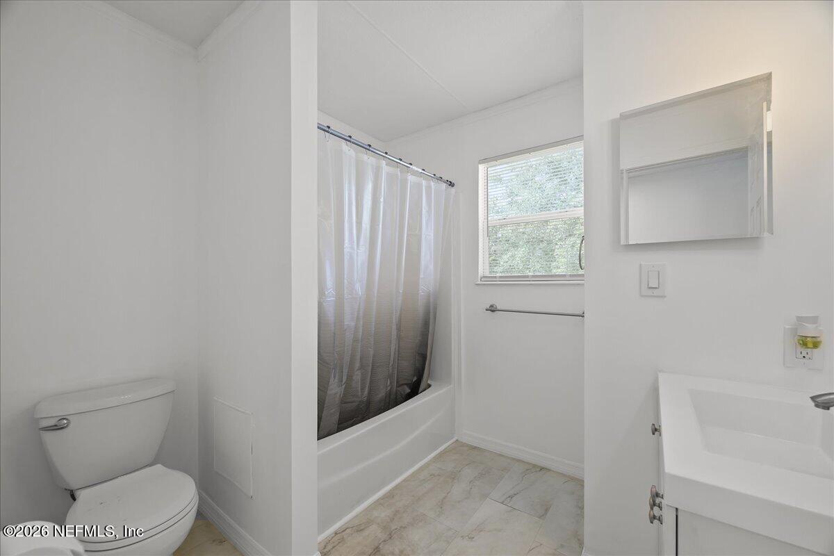 174 Union Avenue Interlachen, FL 32148 - Photo 18 of 25 18-JWLeeMedia6683-2