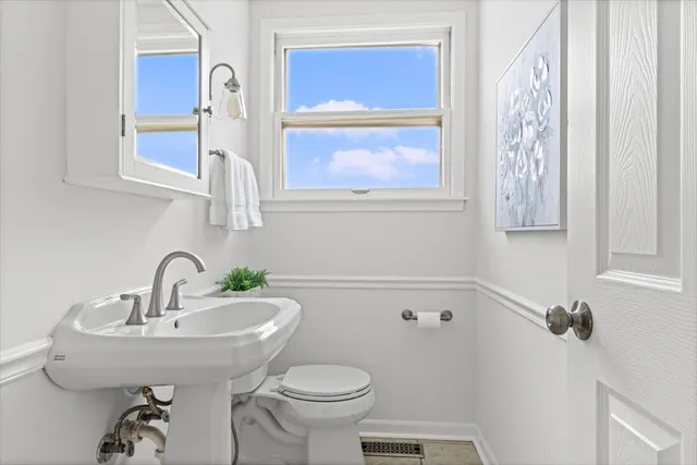 $565,000 | 458 South Burno Drive, Palatine, IL 60067