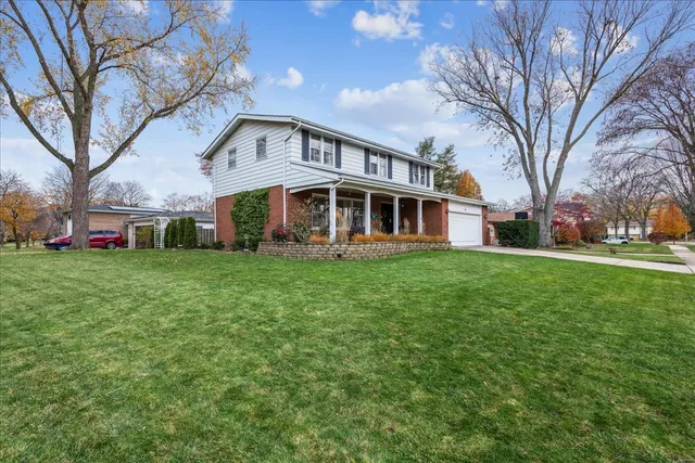 $565,000 | 458 South Burno Drive, Palatine, IL 60067