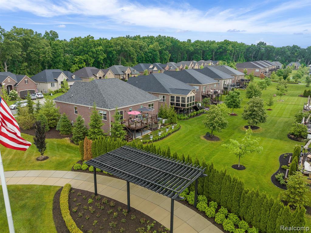 5515 Woodfall Road, Unit 35 Clarkston, MI 48348 - Photo 7 of 58