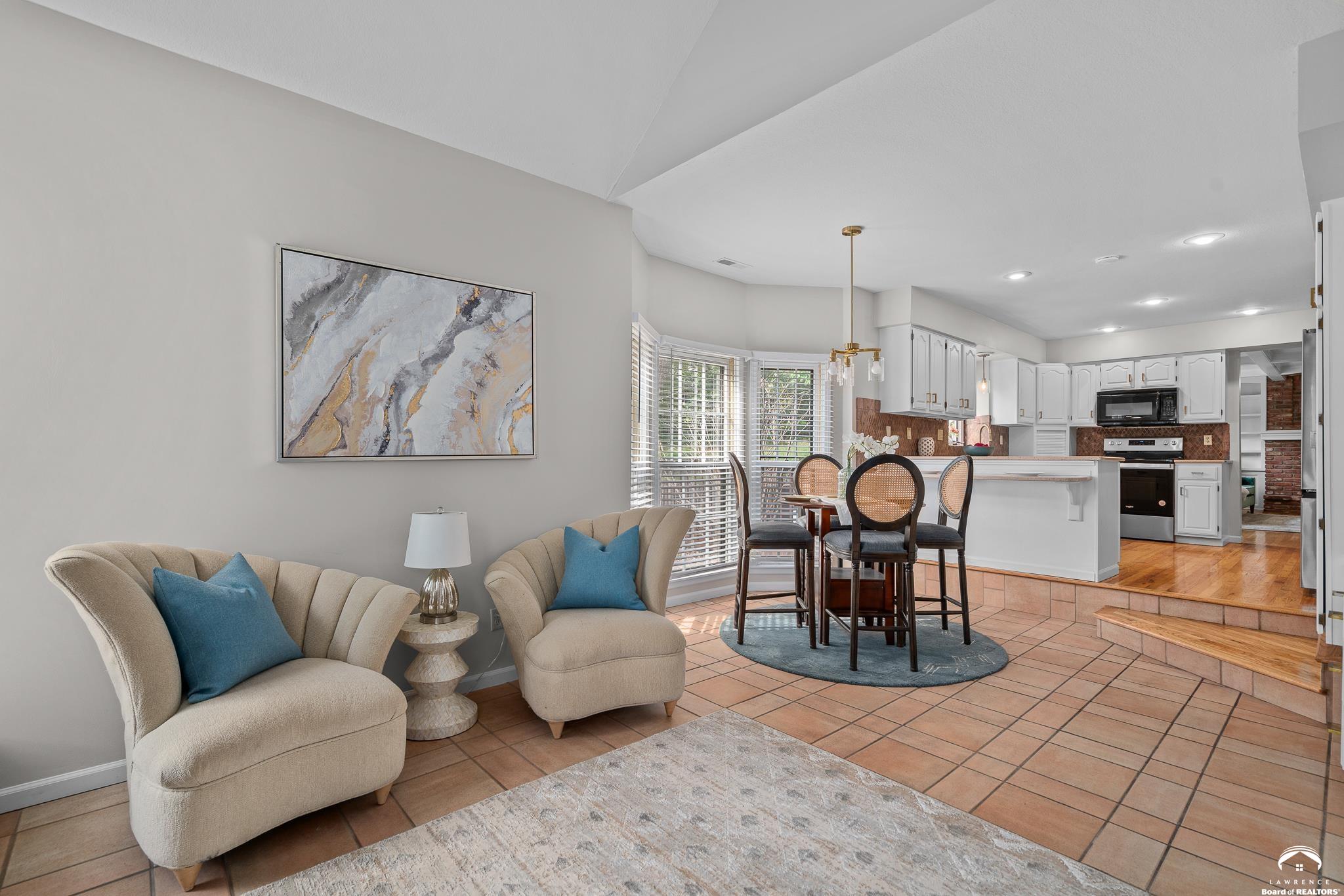 4512 Cedar Ridge Court Lawrence, KS 66049 - Photo 17 of 71 Gallery Image 17