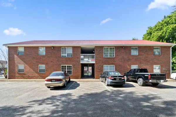 $925 | 3855 Northeast Drive, Unit A, Clarksville, TN 37040