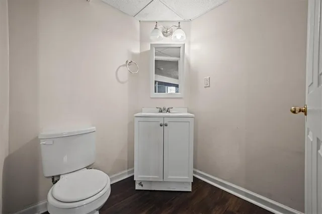 $245,000 | 1009 Northwest Kingsridge Drive, Blue Springs, MO 64015