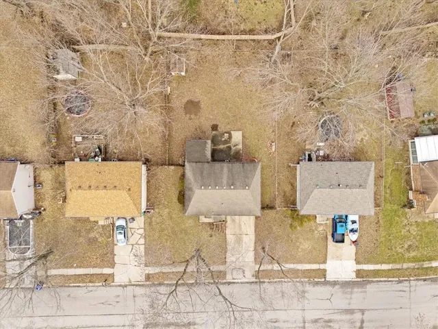 $245,000 | 1009 Northwest Kingsridge Drive, Blue Springs, MO 64015