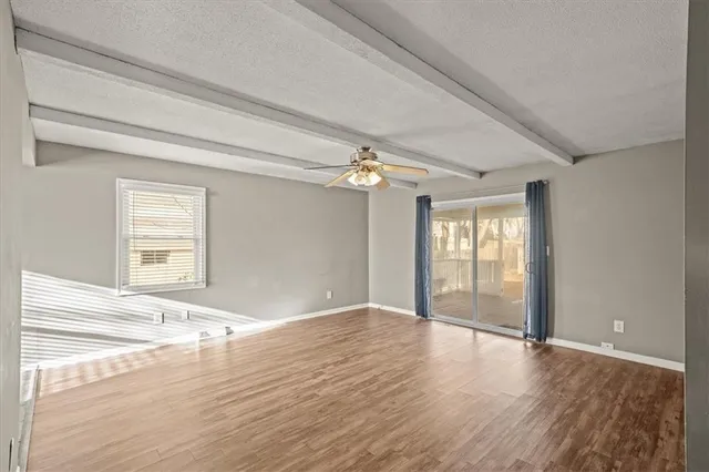 $245,000 | 1009 Northwest Kingsridge Drive, Blue Springs, MO 64015