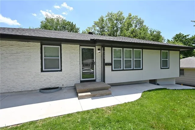 $290,000 | 6309 East 102nd Terrace, Kansas City, MO 64134