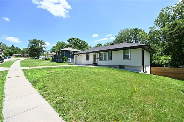 $290,000 | 6309 East 102nd Terrace, Kansas City, MO 64134