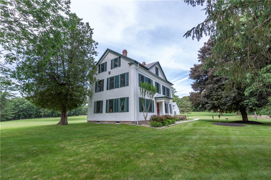 1949 Flat River Road Coventry, RI 02816 - Photo 4 of 40