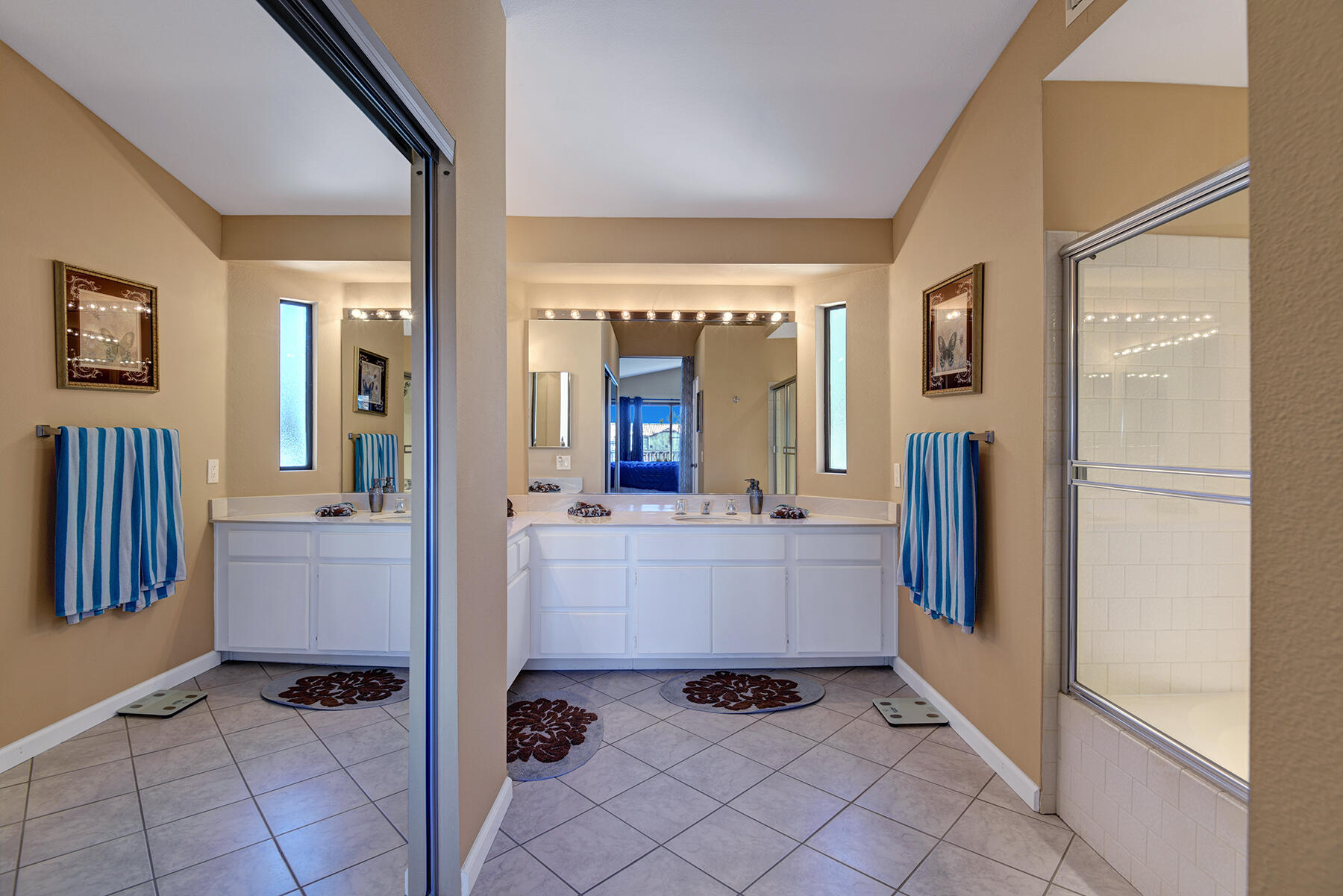 55108 Firestone La Quinta, CA 92253 - Photo 14 of 26 a kitchen with a refrigerator and a stove