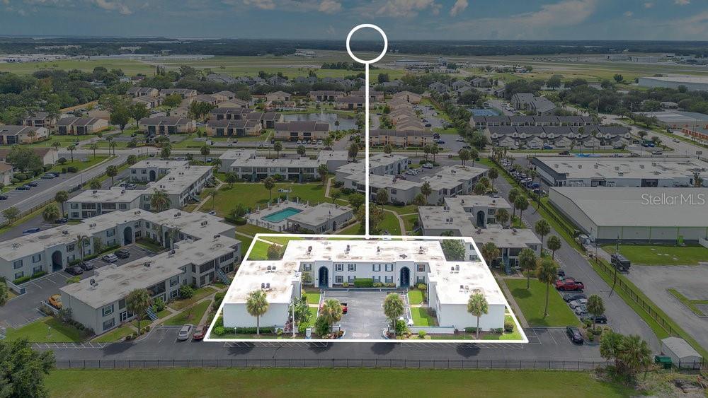 1024 North Plantation Drive, Unit B9 Kissimmee, FL 34741 - Photo 24 of 28 a view of swimming pool