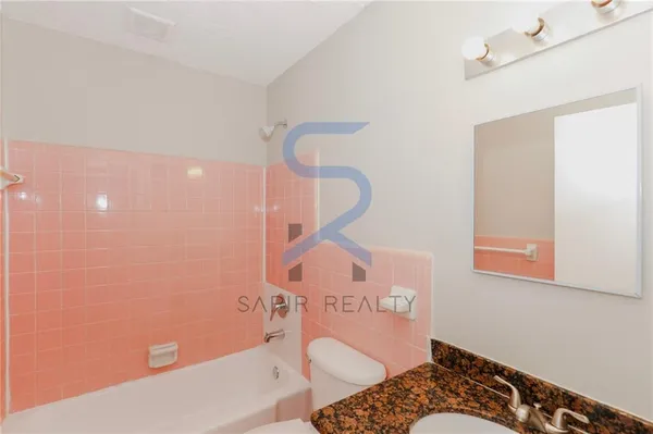 $975 | 3300 College Street, Unit 5, College Park, GA 30337