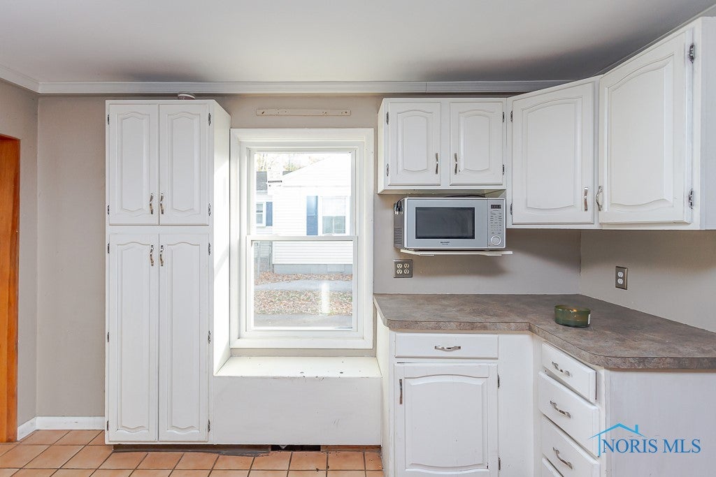 848 Heidelberg Road Toledo, OH 43615 - Photo 11 of 42 Gallery Image 11